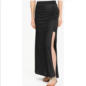 🆕Stem Ruched Side Slit Black Jersey Maxi Skirt